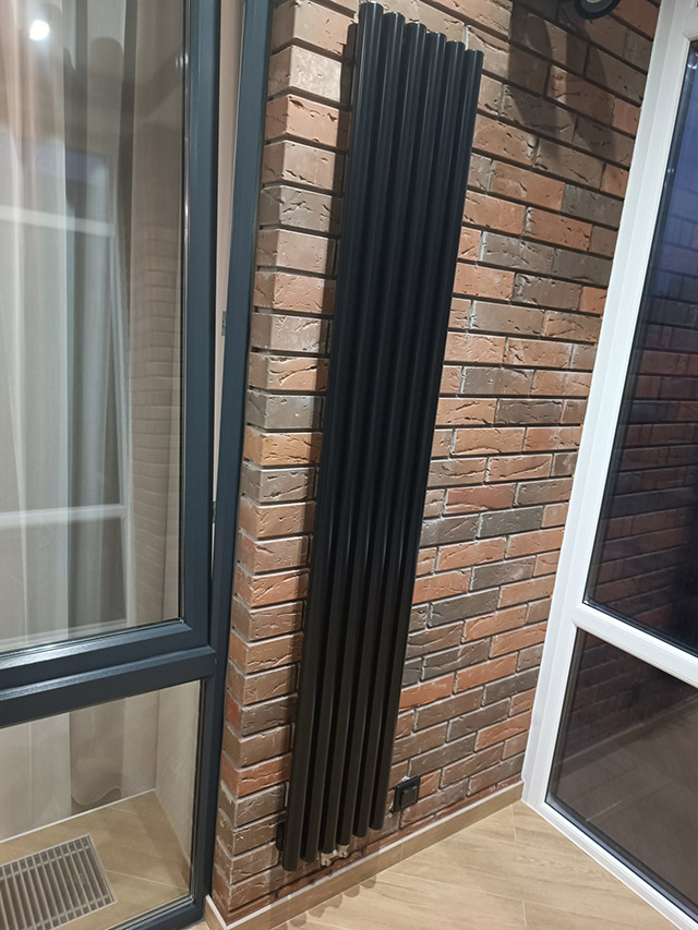 Axxinot Mono V 1750 в интерьере, Веранда особняка 12 м², RAL 9005 чёрный