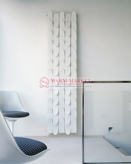 Вертикальный дизайн радиатор Caleido Skin
