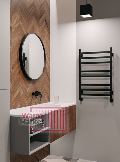 Axxinot V 30 - водяной дизайн полотенцесушитель с квадратным и прямоугольным профилем из нержавеющей стали.