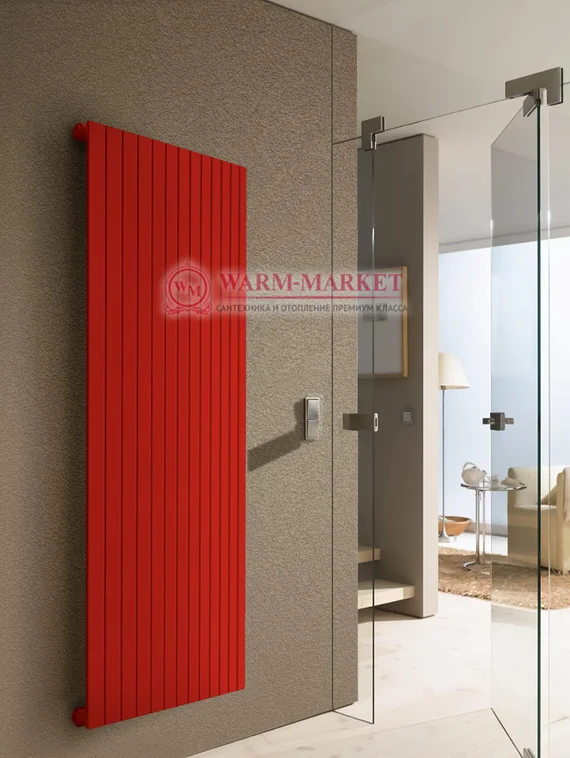 Solo V 1 1750 - вертикальный трубчатый радиатор из прямоугольного профиля однотрубный красного цвета