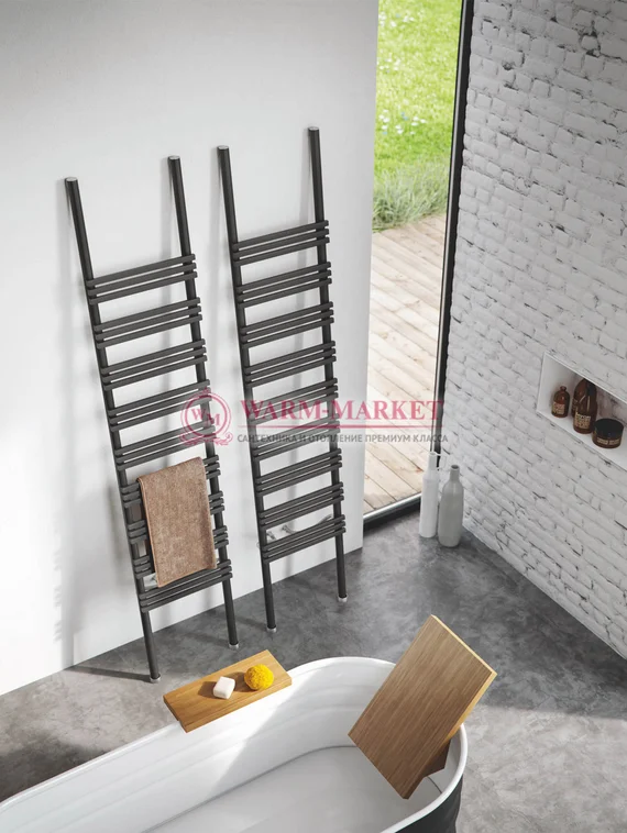 Вертикальный дизайн радиатор Antrax IT Pioli