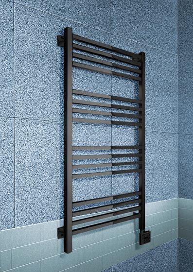 Modus E - электрический полотенцесушитель с квадратным профилем черного цвета