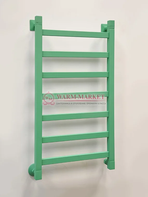 Quadro-Q1 - водяной дизайн-полотенцесушитель из нержавеющей стали