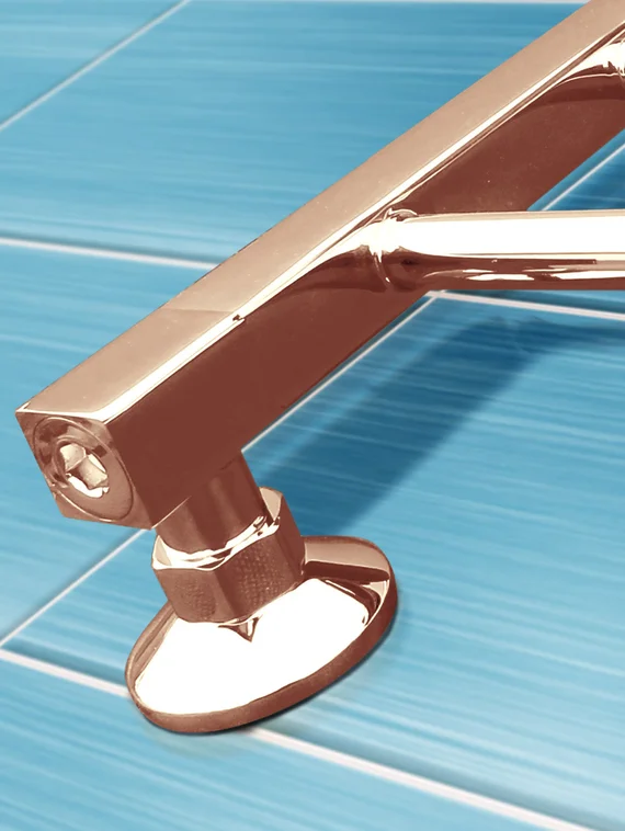 Classic - водяной полотенцесушитель с квадратными вертикалями