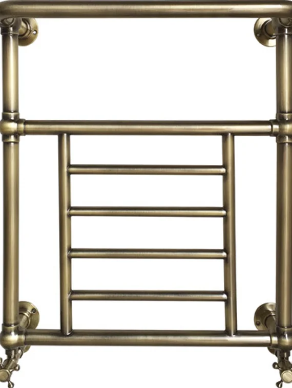 Cezares Bologna - полотенцесушитель в стиле ретро