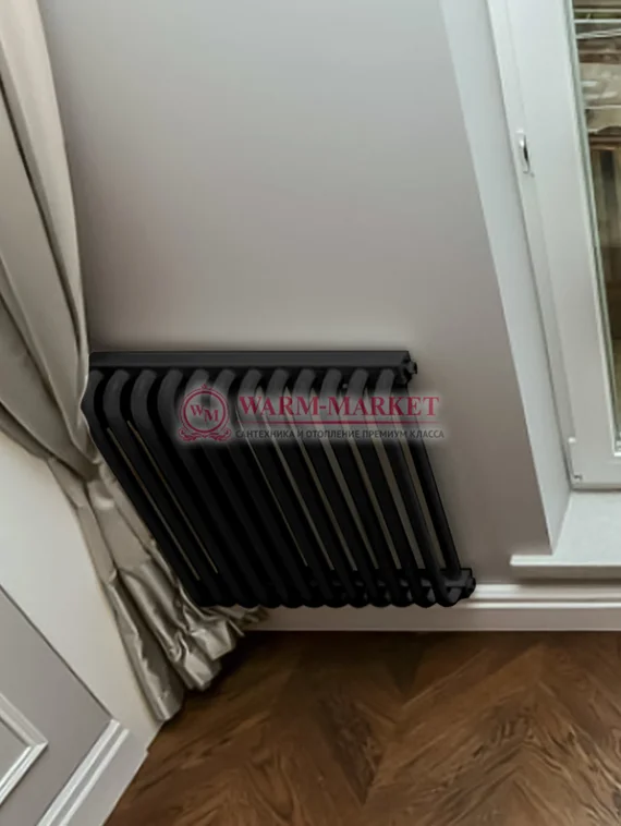 Трубчатый радиатор KZTO RS‌-2 высотой 540 мм черного цвета