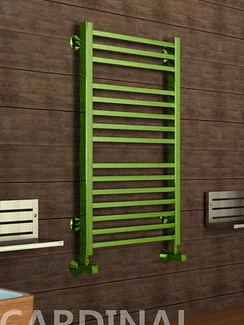 Kardinal Classic Ral - цветной полотенцесушитель с прямоугольными вертикалями.