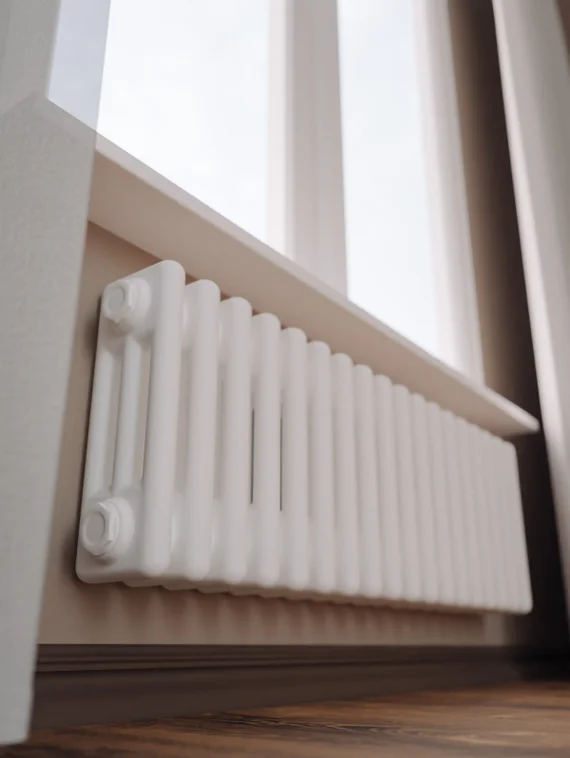 Bronto Pipe 3040 - трехтрубный трубчатый радиатор высотой 400 мм, нижнее подключение