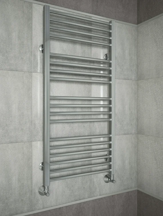 Sicilia - водяной полотенцесушитель с квадратными вертикалями.