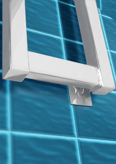 Optima - дизайн полотенцесушитель с боковым подключением