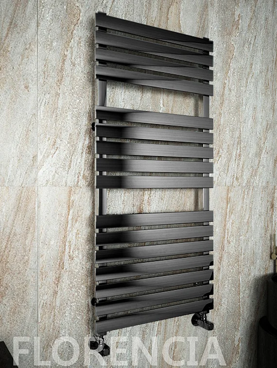 Florencia Black - черный дизайн полотенцесушитель с прямоугольными горизонталями.