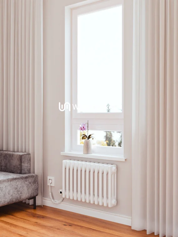 Bareng Softy Electric 3037 - электрический трехтрубный трубчатый радиатор высотой 370мм