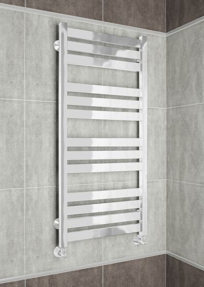 Latte E - электрический дизайн полотенцесушитель белого цвета.