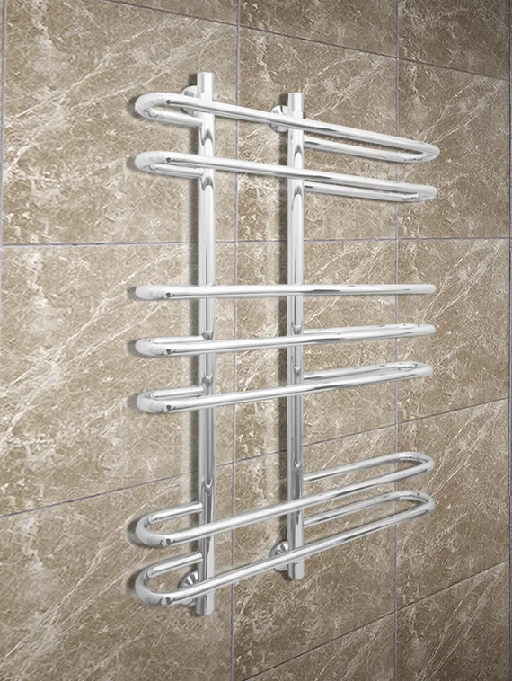 Furror - водяной полотенцесушитель с округлыми перекладинами белого цвета