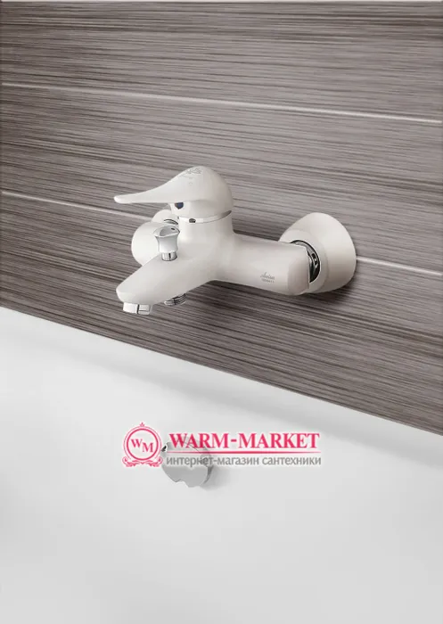 Aria 012 White - белый смеситель для ванны с душем | Фото 1