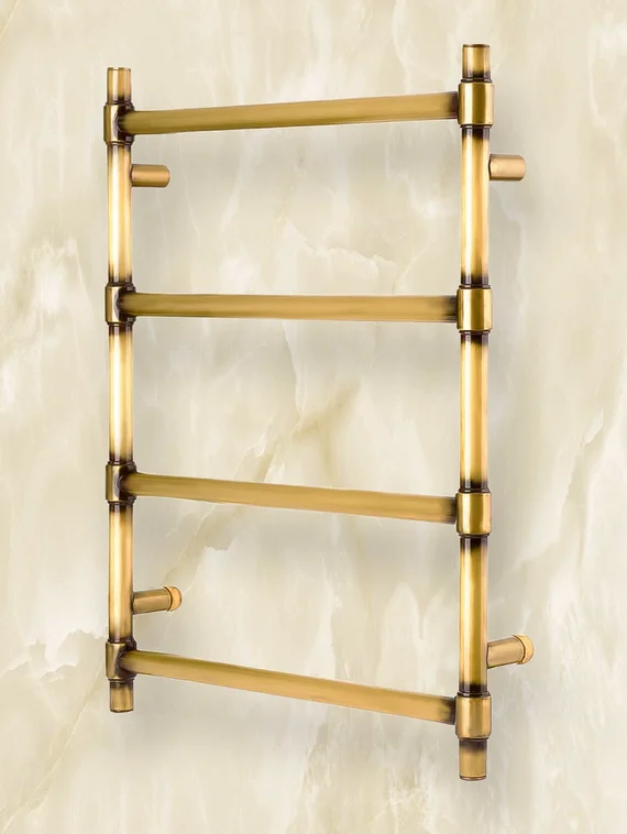 Garsia Orlean - полотенцесушитель в стиле ретро состаренная бронза