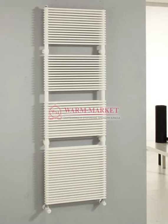 Вертикальный дизайн радиатор Cordivari Dafne Plus