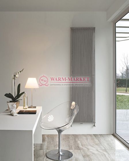 Вертикальный дизайн радиатор Tubes Ixsteel