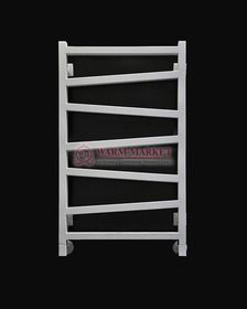 Quadro Zigzag "Реплика" - водяной дизайн-полотенцесушитель из нержавеющей стали