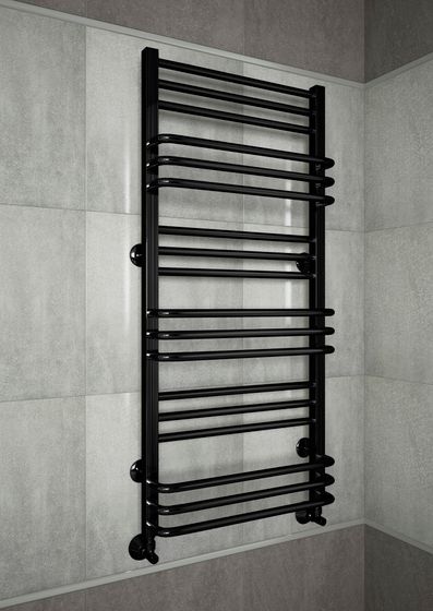 Sorento  - черный полотенцесушитель с чередующимися полками.