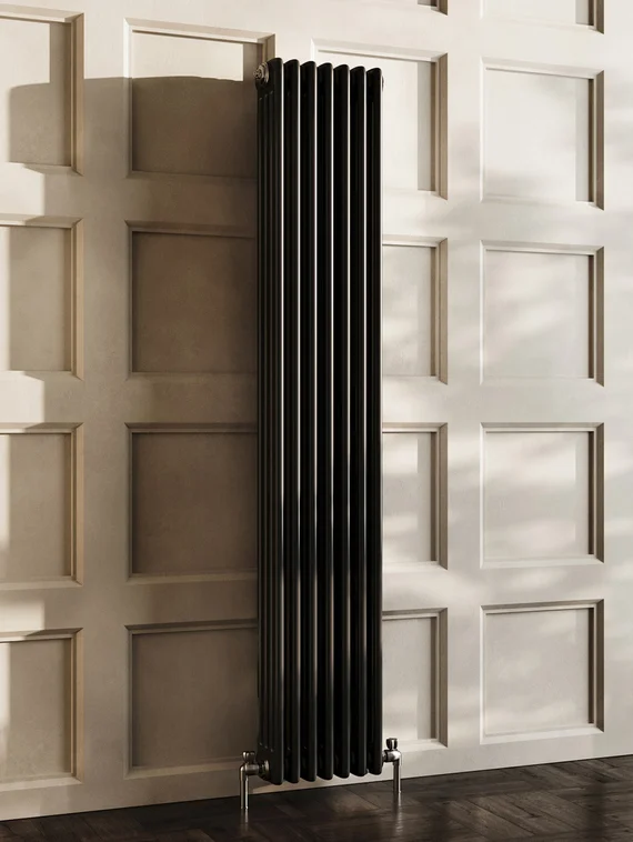 Трубчатый радиатор Solira 4150  N69 твв нижнее подключение с термостатикой