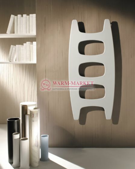 Вертикальный дизайн радиатор Cordivari Movie