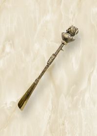 Бронзовая ложка для обуви "Dog"