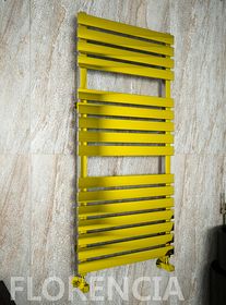 Florencia Classic Ral - цветной дизайн полотенцесушитель с прямоугольными горизонталями.