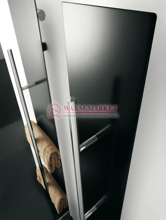 Вертикальный дизайн радиатор Antrax IT Teso