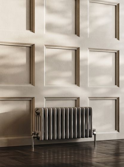 Трубчатый радиатор Solira 4037 N12 боковое подключение