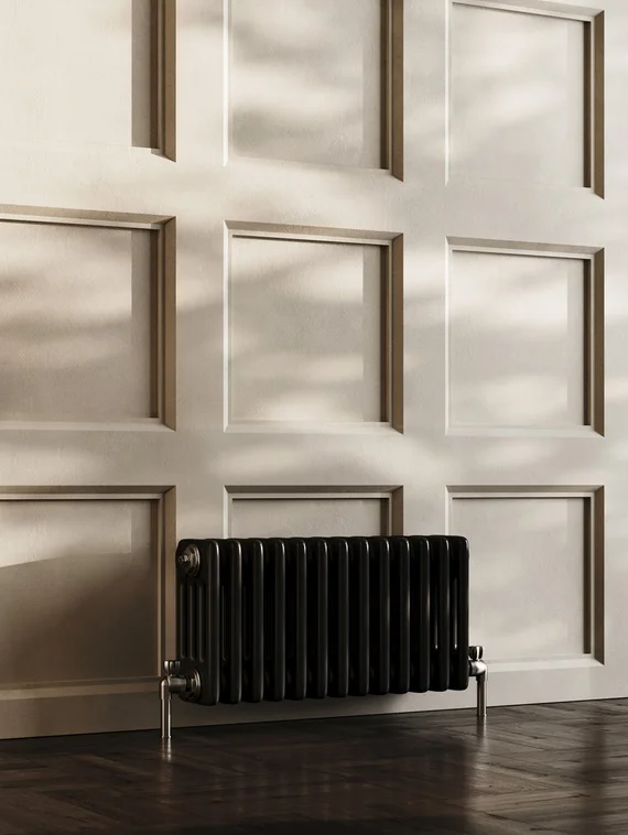 Трубчатый радиатор Solira 4057  N69 твв нижнее подключение с термостатикой