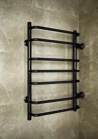 Standart  Black - водяной полотенцесушитель с боковым подключением черного цвета.