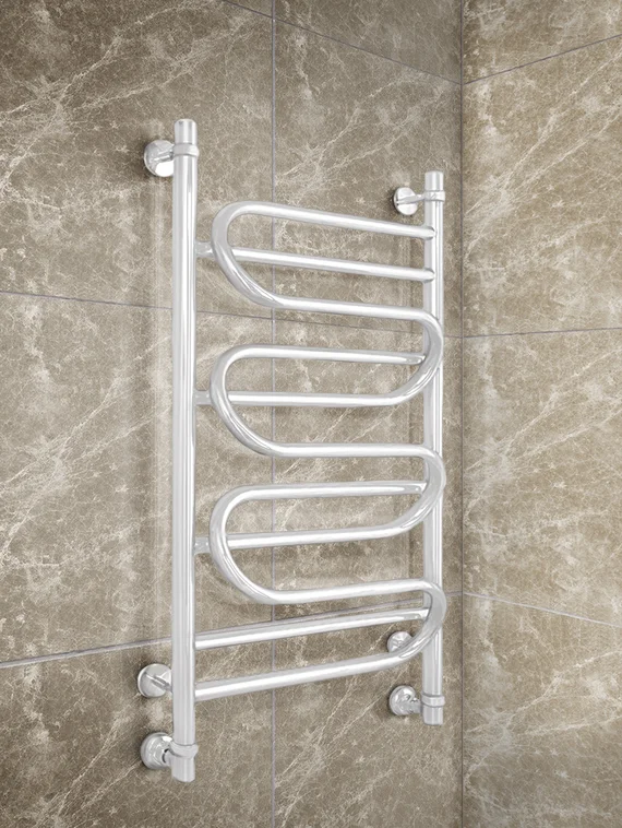 Illuzia - водяной полотенцесушитель из нержавеющей стали белого цвета