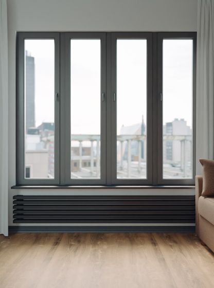 Bronto Plex Z - горизонтальный трубчатый радиатор шириной 2000 мм, нижнее левое подключение