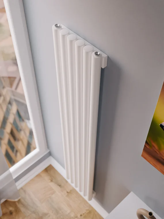 Bronto Soma V - вертикальный трубчатый радиатор высотой 1500 мм, боковое подключение