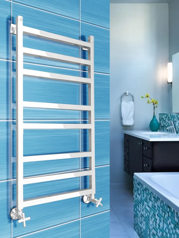 Ancona - дизайн полотенцесушитель квадратной формы