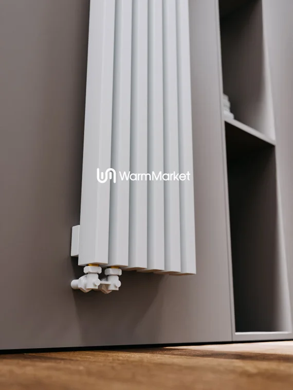 Bareng Select V 2000 - вертикальный трубчатый радиатор высотой 2000 мм, нижнее левое подключение