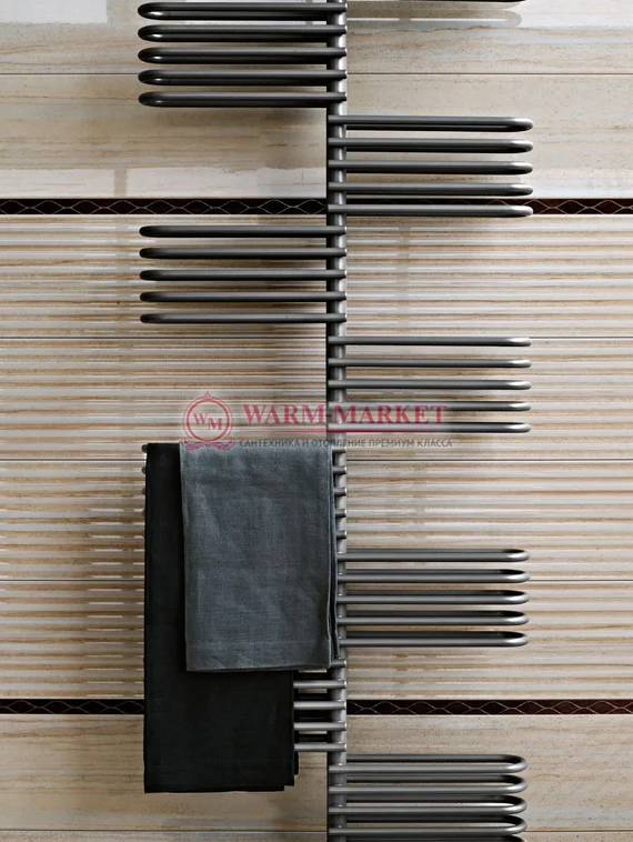 Вертикальный дизайн радиатор Tubes Key