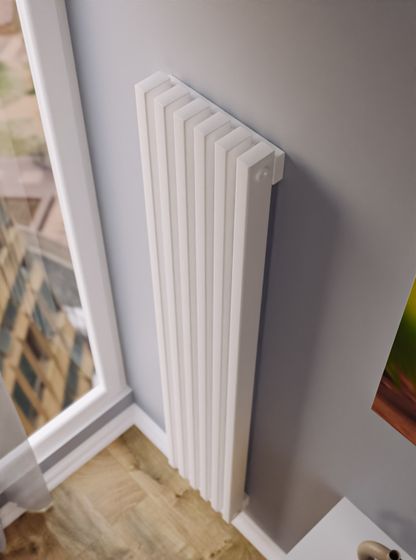 Bronto Plex V - вертикальный трубчатый радиатор высотой 1250 мм, нижнее центральное подключение