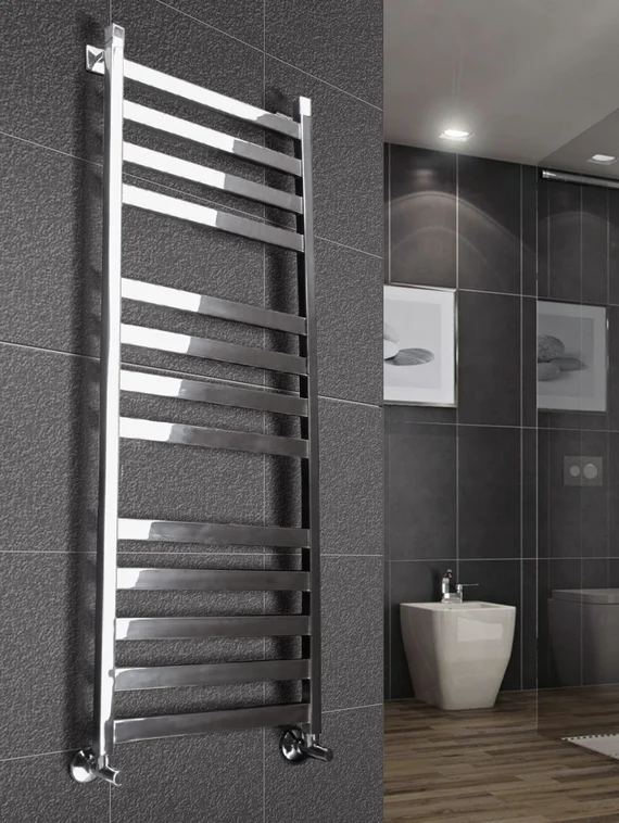 Verona - дизайн полотенцесушитель с квадратными вертикалями