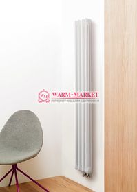 Вертикальный трубчатый радиатор Purmo Delta Lazerline 3180-4 секции, трехтрубный с нижним правым/левым подключением.