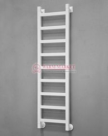 Quadro Q1 - узкий водяной дизайн-полотенцесушитель из нержавеющей стали