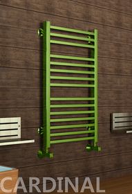 Kardinal Classic Ral - цветной полотенцесушитель с прямоугольными вертикалями.