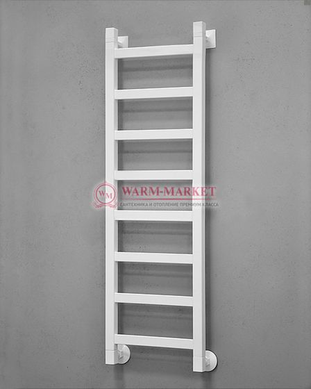 Quadro Q1 - узкий водяной дизайн-полотенцесушитель из нержавеющей стали