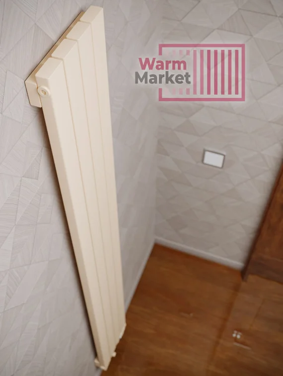 Axxinot Adero 30х60 V - вертикальный радиатор высотой 3000 мм, 12 секций