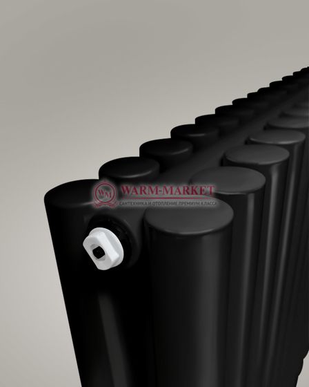 Garmonia A 40 V 2 - вертикальный трубчатый радиатор высотой 1784 мм чёрного цвета