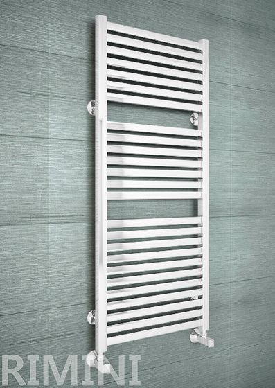 Rimini E - дизайн полотенцесушитель с прямоугольными горизонталями белого цвета.