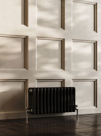 Трубчатый радиатор Solira 4060  N69 твв нижнее подключение с термостатикой