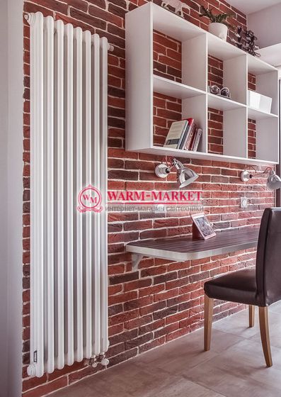 Вертикальный трубчатый радиатор Dia Norm 3180 трехтрубный, нижнее центральное подключение
