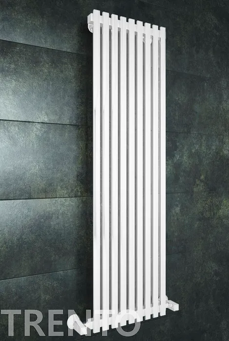 Trento White - белый дизайн полотенцесушитель с прямоугольными вертикалями. | Фото